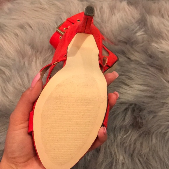 Coral heels - Picture 4 of 6